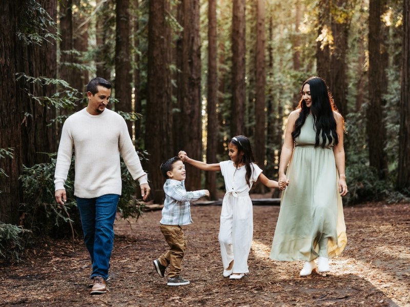 What to Expect During Your Family Photography&nbsp;Session