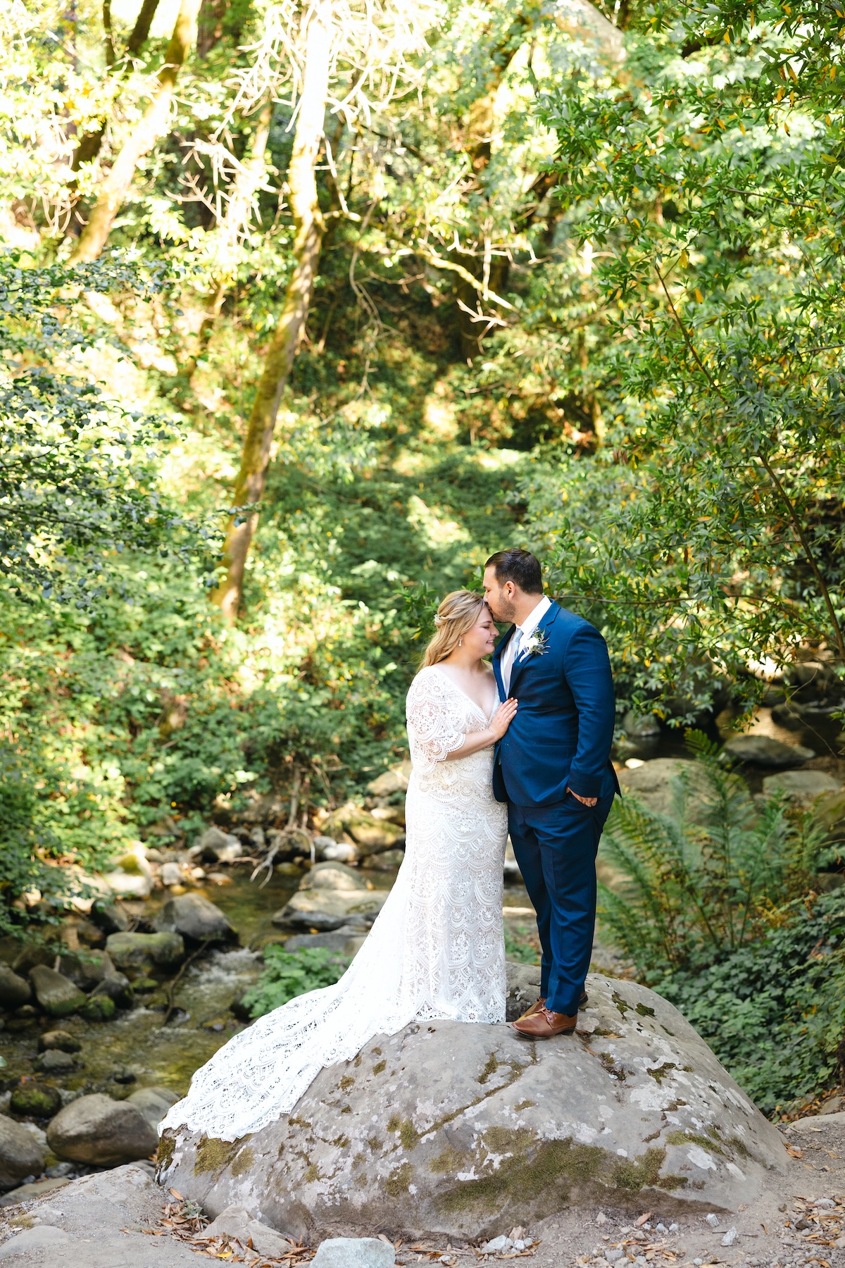 Couples portraits at Saratoga Springs, and wedding venue in the Santa Cruz Mountains of California.